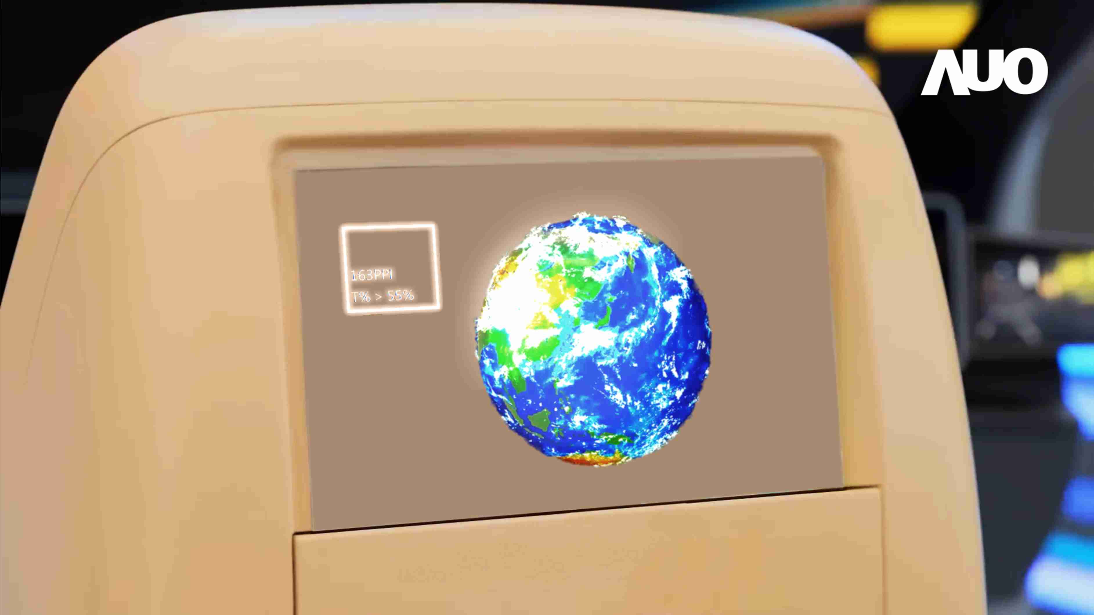 尊龙集团突破设计与制程挑战，，推出全球最高分辨率163ppi的13.5吋透明Micro LED面板，，，，并积极布局智能车市场，，，，以期拓展透明显示应用的可能性